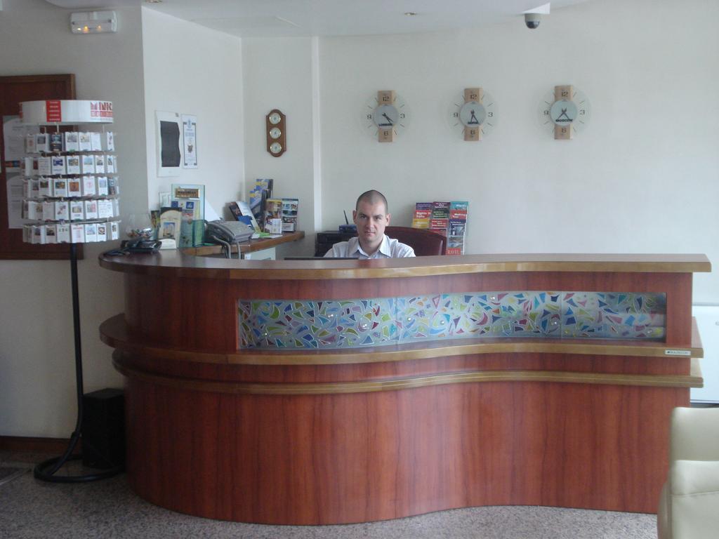 Kapri Hotel Sofia Eksteriør bilde