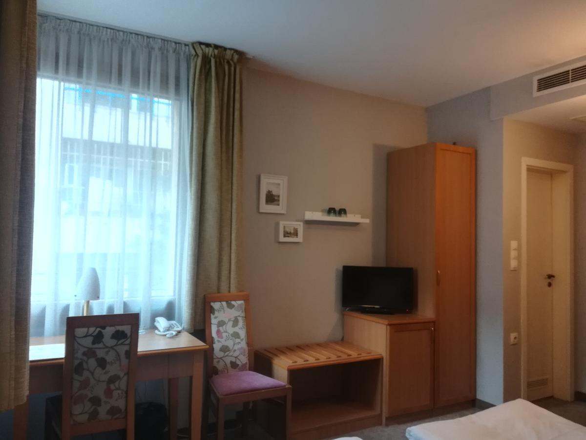 Kapri Hotel Sofia Eksteriør bilde